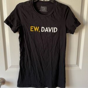 Women’s Black EW DAVID Schitt’s Creek T-shirt Size Medium